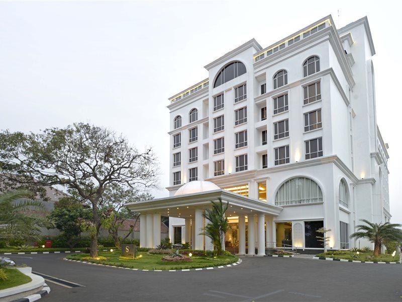 The Sahira Hotel Syariah Bogor Ngoại thất bức ảnh