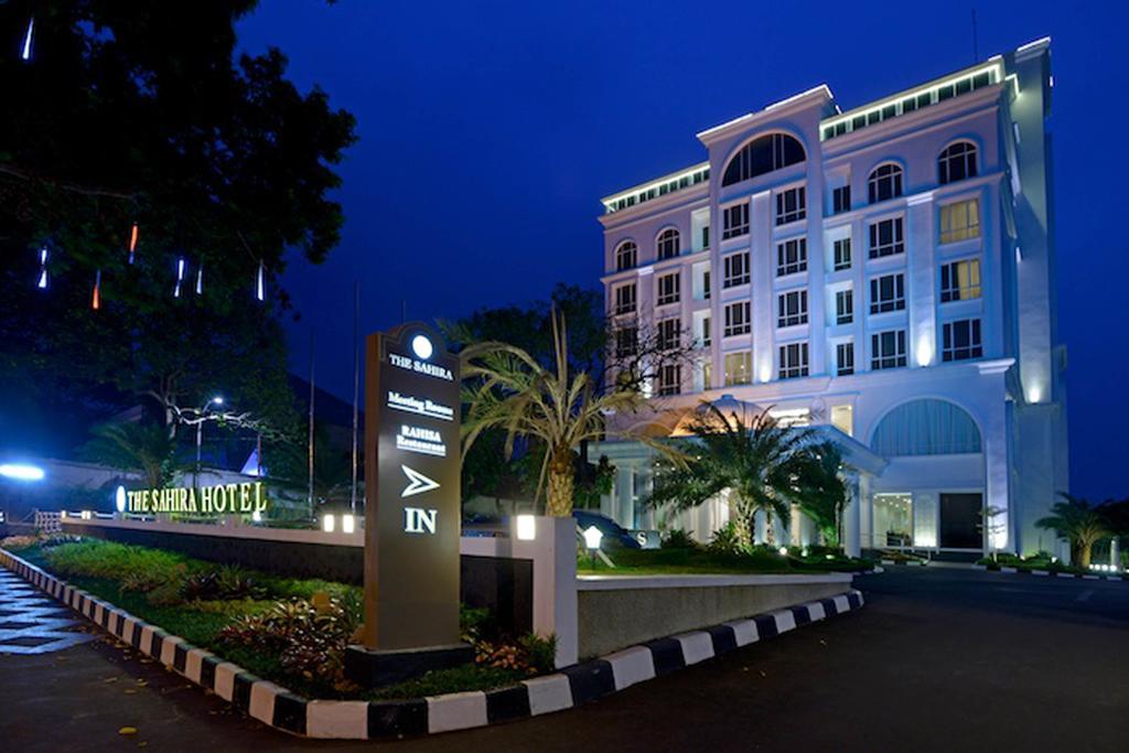 The Sahira Hotel Syariah Bogor Ngoại thất bức ảnh