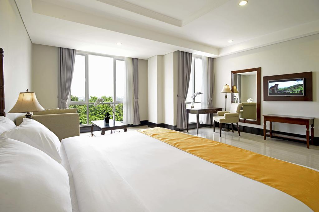 The Sahira Hotel Syariah Bogor Ngoại thất bức ảnh