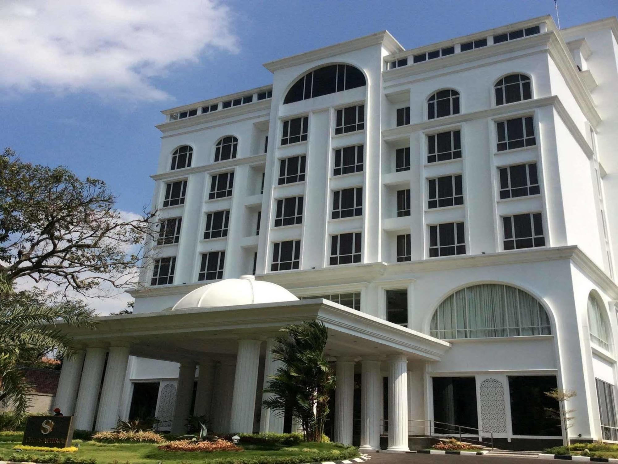 The Sahira Hotel Syariah Bogor Ngoại thất bức ảnh