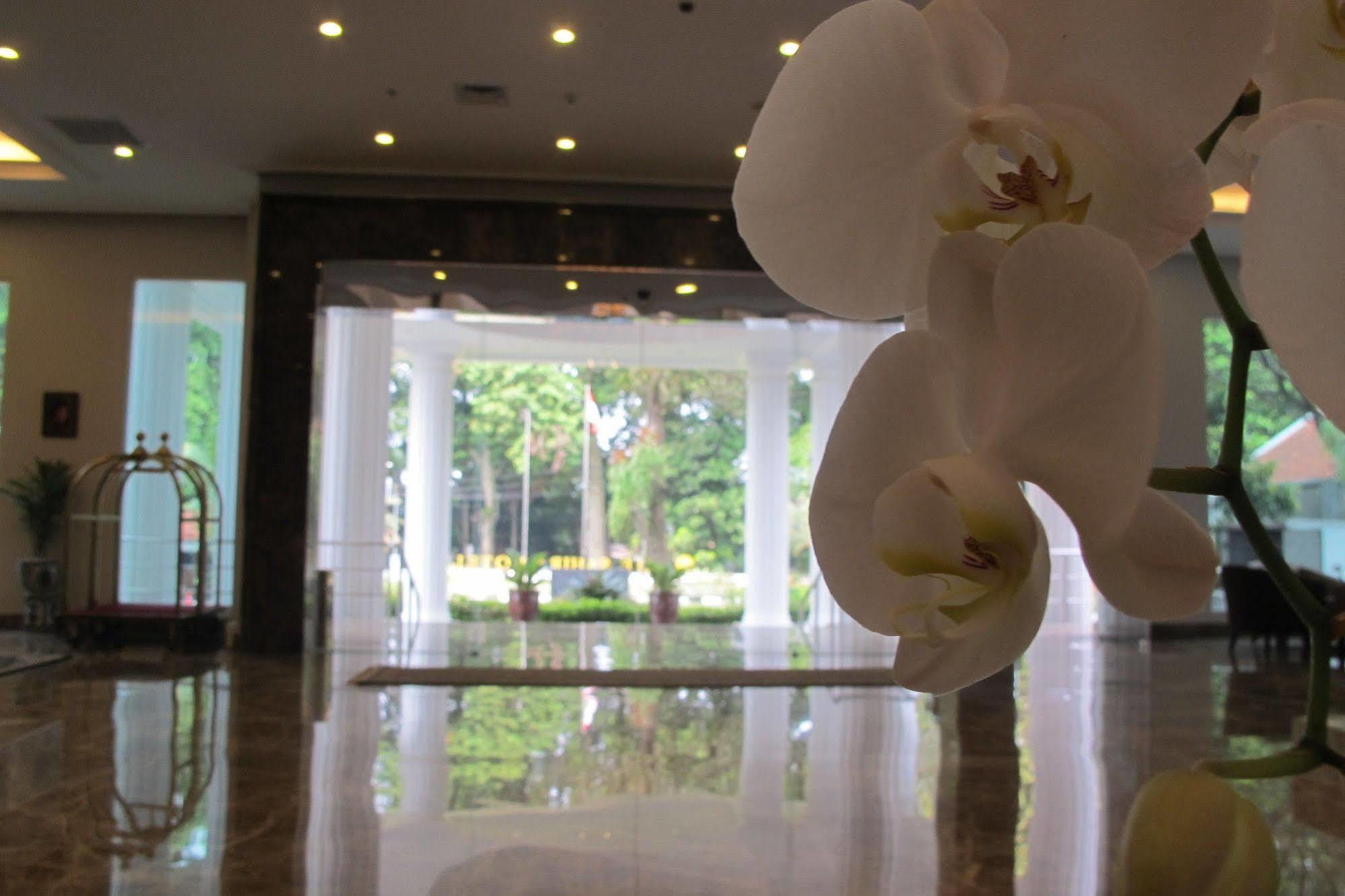 The Sahira Hotel Syariah Bogor Ngoại thất bức ảnh